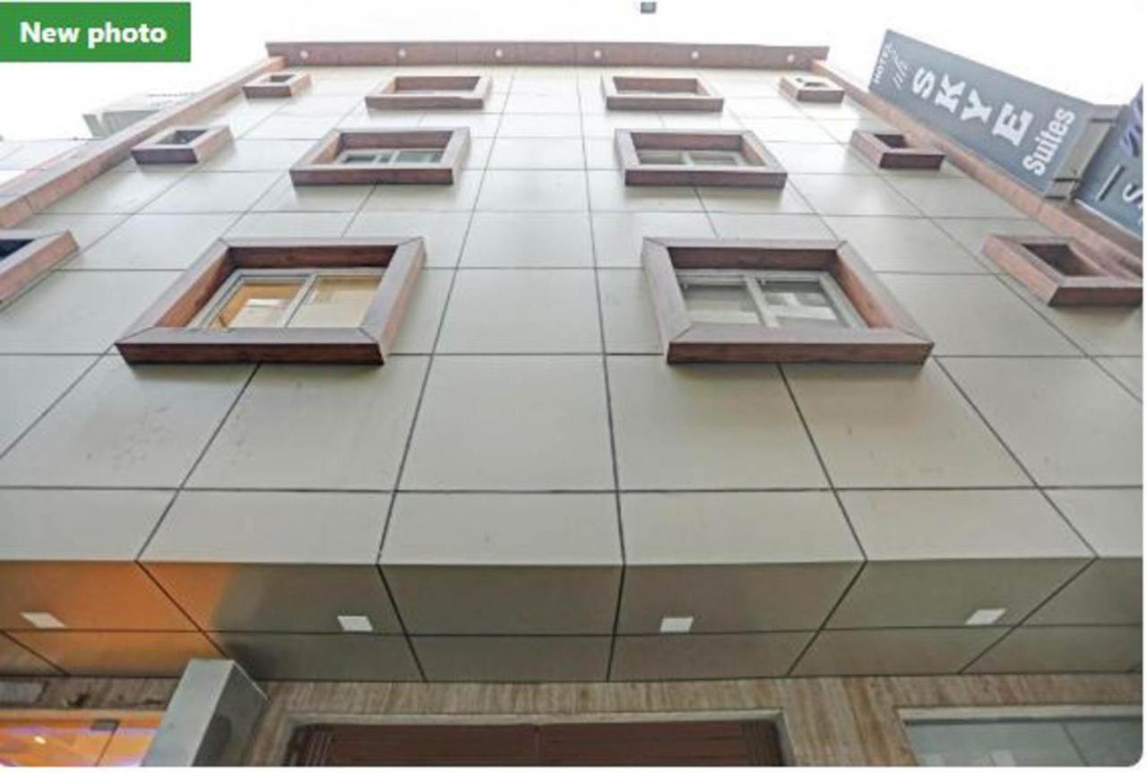 Wowstops-Clark Near Delhi Airport Hotell New Delhi Exteriör bild