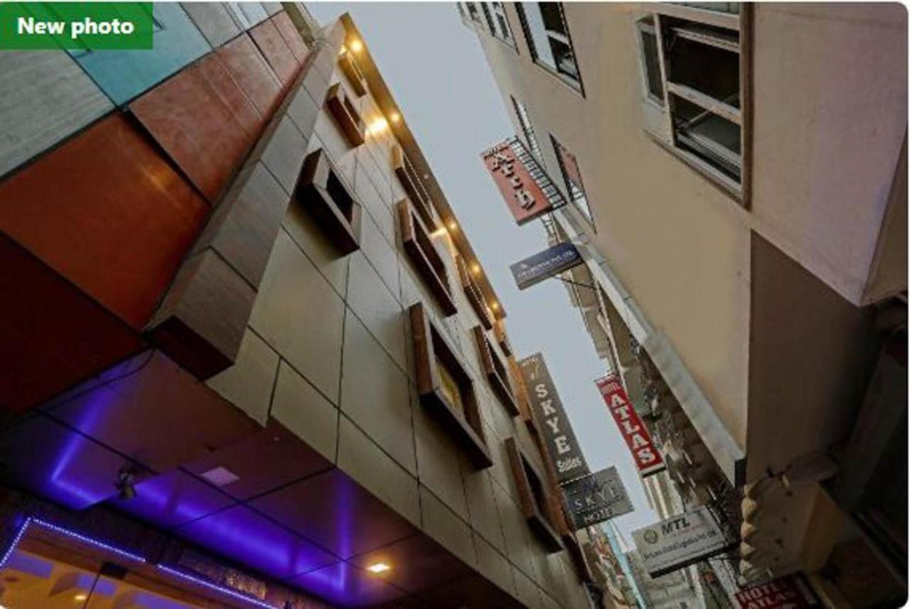 Wowstops-Clark Near Delhi Airport Hotell New Delhi Exteriör bild